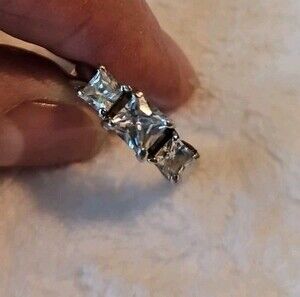 Princess Cut Ring ( SEE DECRIP & PHOTOS)  Sz 6.5